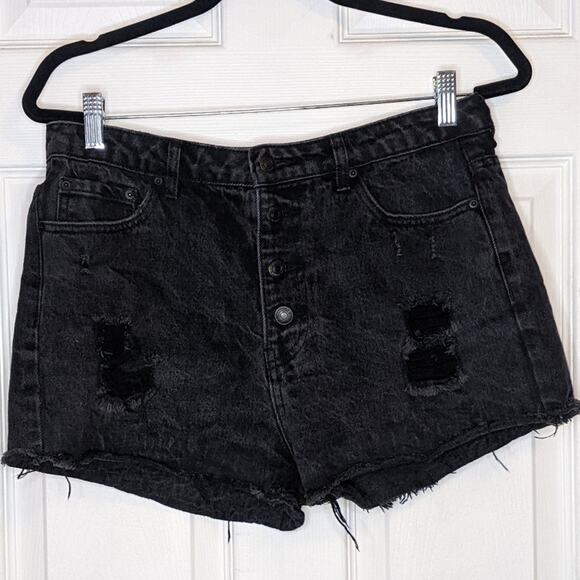 Forever 21 Black Distressed Four Button Closure Denim Shorts Size 29 - Picture 3 of 12